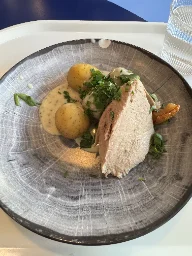 Flæskesteg m kartofler